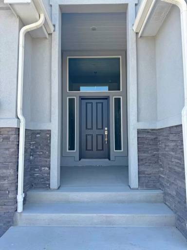 Main picture of 2306 Crestwood Ln