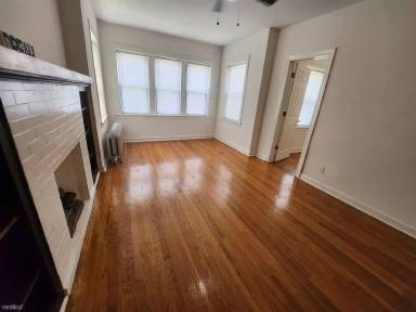 Main picture of 8201 South Bishop Street - 1417-2