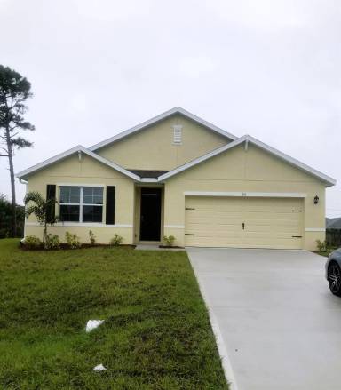 Main picture of 911 Walden Blvd SE