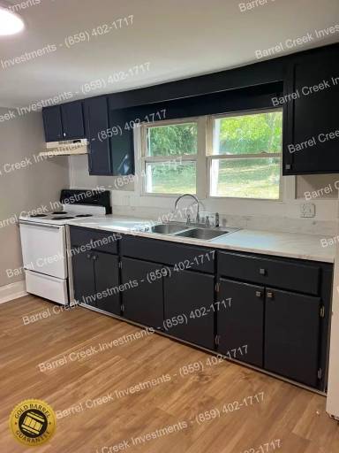 Main picture of 532 Hanson St