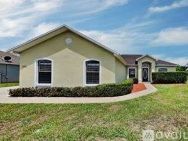 Main picture of 1721 James Pointe Dr