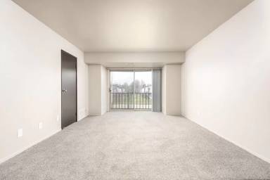 Main picture of Everett Apartments - 119-07