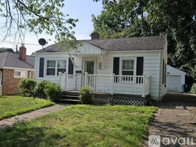 Main picture of 428 Allenford St