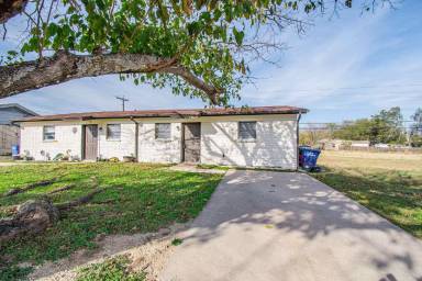 Main picture of 314 Sunset Ln