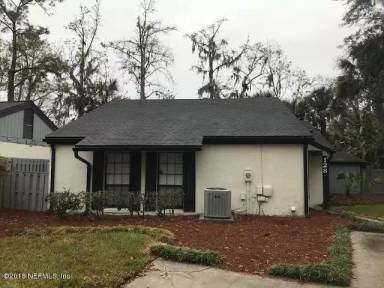 Main picture of 128 Bermuda Ct