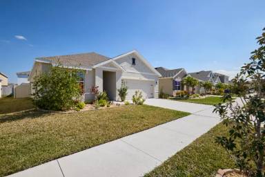 Main picture of 17012 Avon Dive Ln