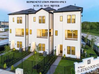 Main picture of 2802 Grand Fountains Dr