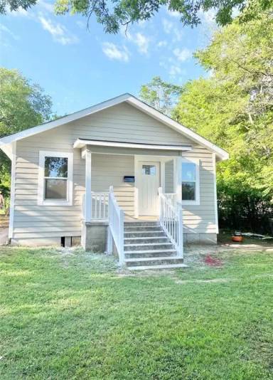 Main picture of 5809 Fletcher Ave