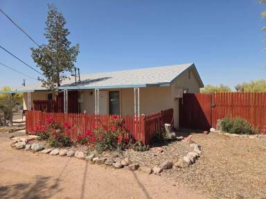 Main picture of 288 N Cactus Rd