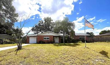 Main picture of 705 Westwood Dr
