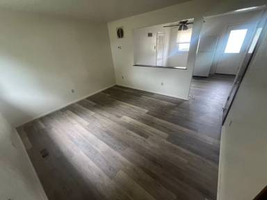 Main picture of 363 S Church St