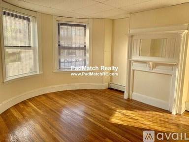 Main picture of 878-84 Huntington Ave