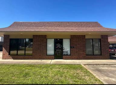 Main picture of 401 Hamilton Rd