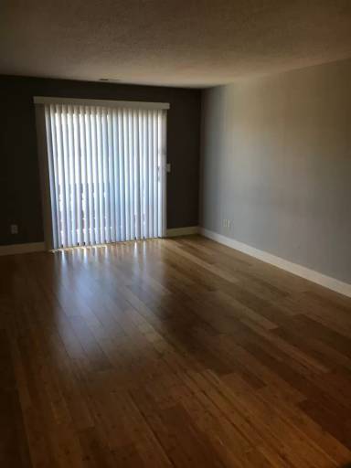 Main picture of 1460 Summergate Pkwy