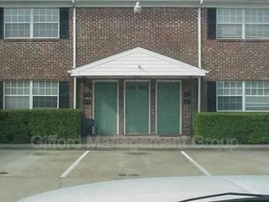Main picture of 4907 E Princess Anne Rd