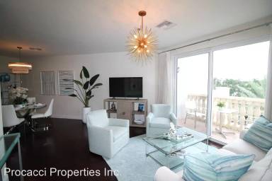 Main picture of 365 5th Ave S