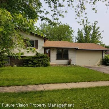 Main picture of 830 Beech Dr