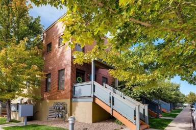 Main picture of 3260 Iron Forge Pl