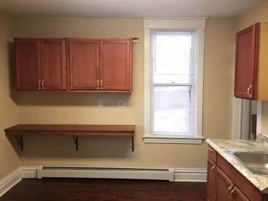 Main picture of 2029 W 5th St