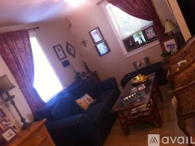 Main picture of 2108 Willow St