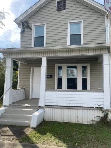 Main picture of 408 Gilmer Ave NW