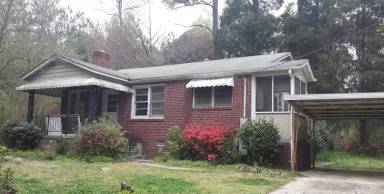 Main picture of 123 Larchwood Dr