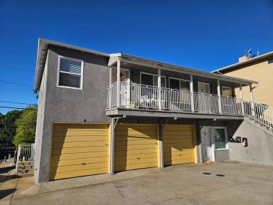 Main picture of 2350 1/2 Florencita Ave