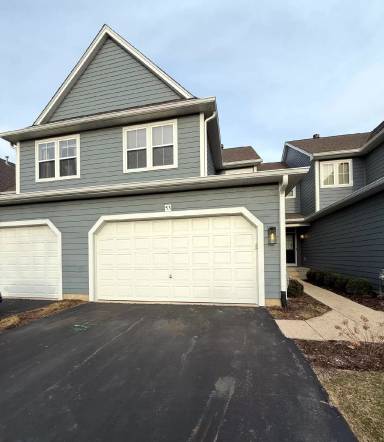 Main picture of 53 Woodview Dr