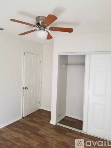 Main picture of 572 Foote Ct