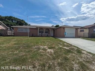Main picture of 7420 San Salvadore Dr
