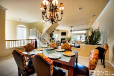 Main picture of 53 Yacht Club Dr NE