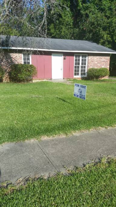 Main picture of 483 Pecan Tree Dr