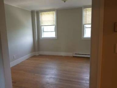 Main picture of 37 Dutcher St