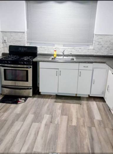 Main picture of 1016 N 64th St