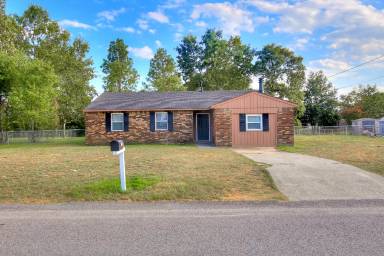 Main picture of 2672 Teakwood Dr