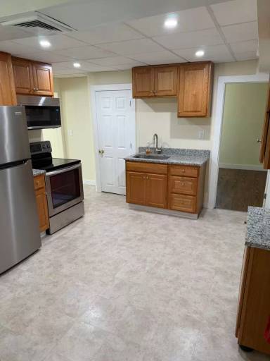 Main picture of 47 Elm St