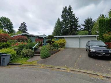 Main picture of 18175 60th Pl NE