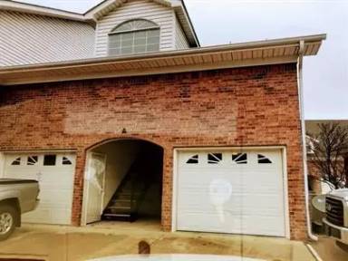 Main picture of 451 Lakeland Dr