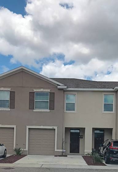 Main picture of 710 Barclay Wood Dr