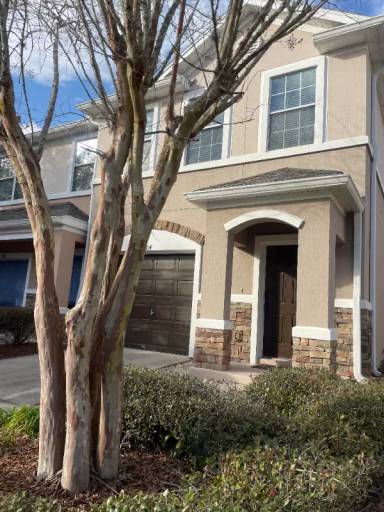 Main picture of 604 Crystal Way