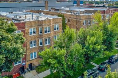 Main picture of 4817 N Wolcott Ave