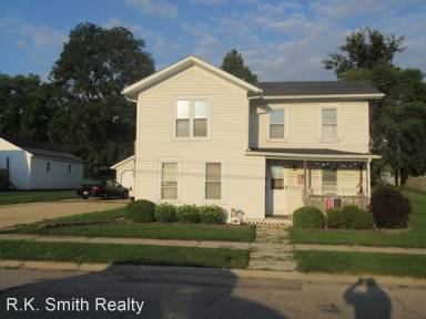 Main picture of 638 1/2 Harding St