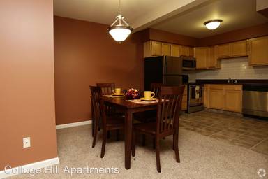 Main picture of College Hill Apartments
