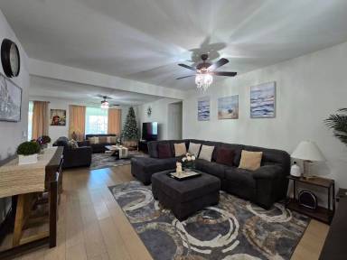 Main picture of 5050 Wolfberry Way