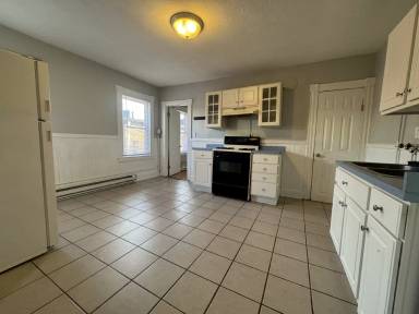 Main picture of 173 Broad St