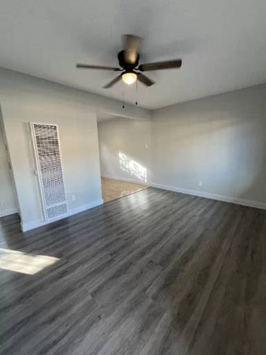 Main picture of 1338 W 57th St