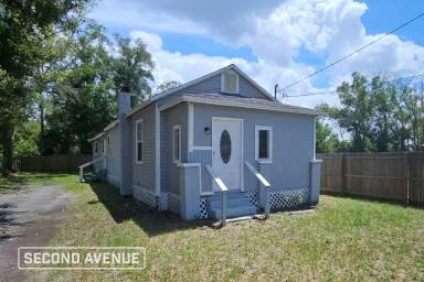 Main picture of 1730 W 19th St