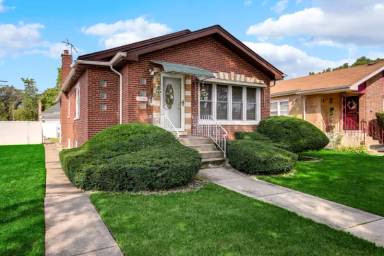 Main picture of 11840 S Artesian Ave