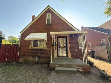 Main picture of 8594 Roselawn St