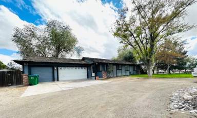 Main picture of 140 Hercules Dr